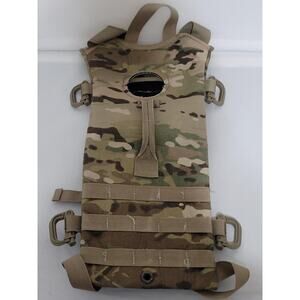 MOLLE II OCP Multicam Hydration System Carrier Pouch No Bladder